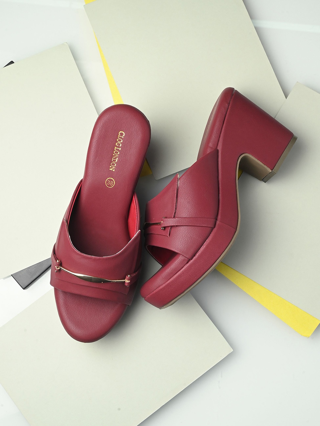 

CLOG LONDON Women Solid Block Sandals with Buckles, Maroon