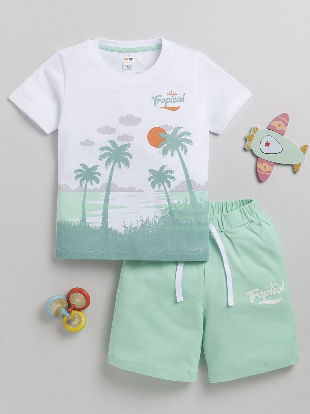 

LITTLE NINJA Boys Printed Round Neck Pure Cotton T-Shirt With Shorts, Green
