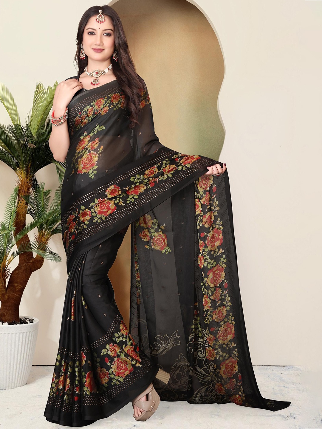 

MAGNEITTA Floral Printed Pure Chiffon Designer Saree, Black