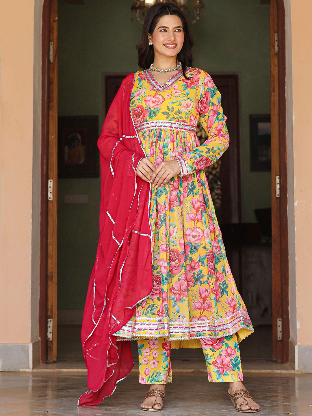 

ASHEERA Floral Printed Empire V-Neck Gotta Patti Georgette Kurta With Trouser & Dupatta, Yellow