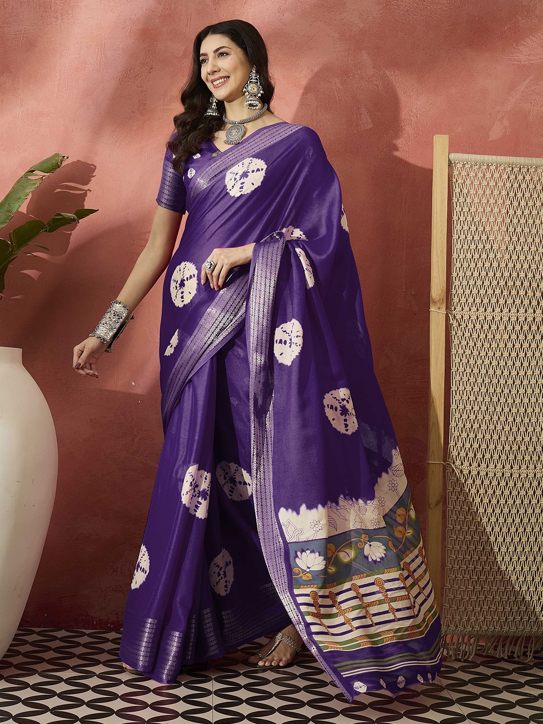 

Sangria Batik Printed Woven Zari Saree With Unstitched Blouse Piece, Purple