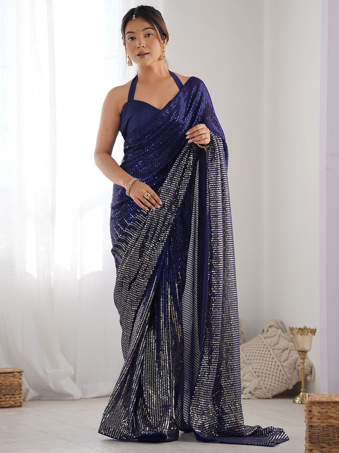 

LeeliPeeri Designer Embellished Sequinned Poly Georgette Saree, Blue