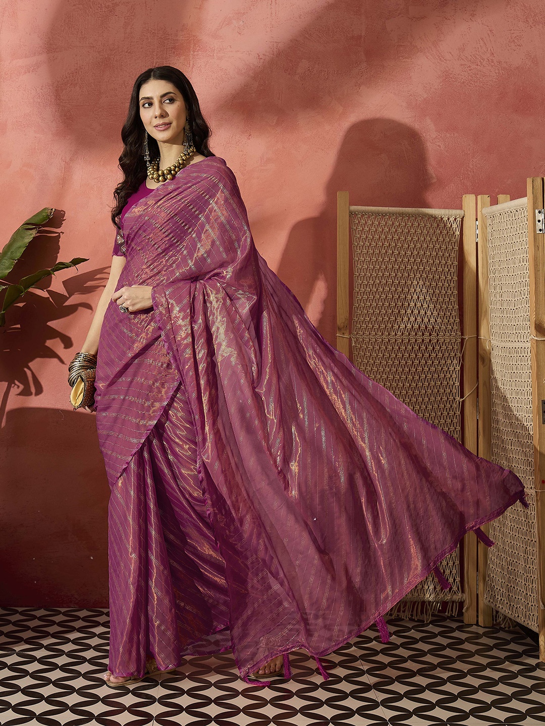 

Sangria Embroidered Saree With Blouse, Purple