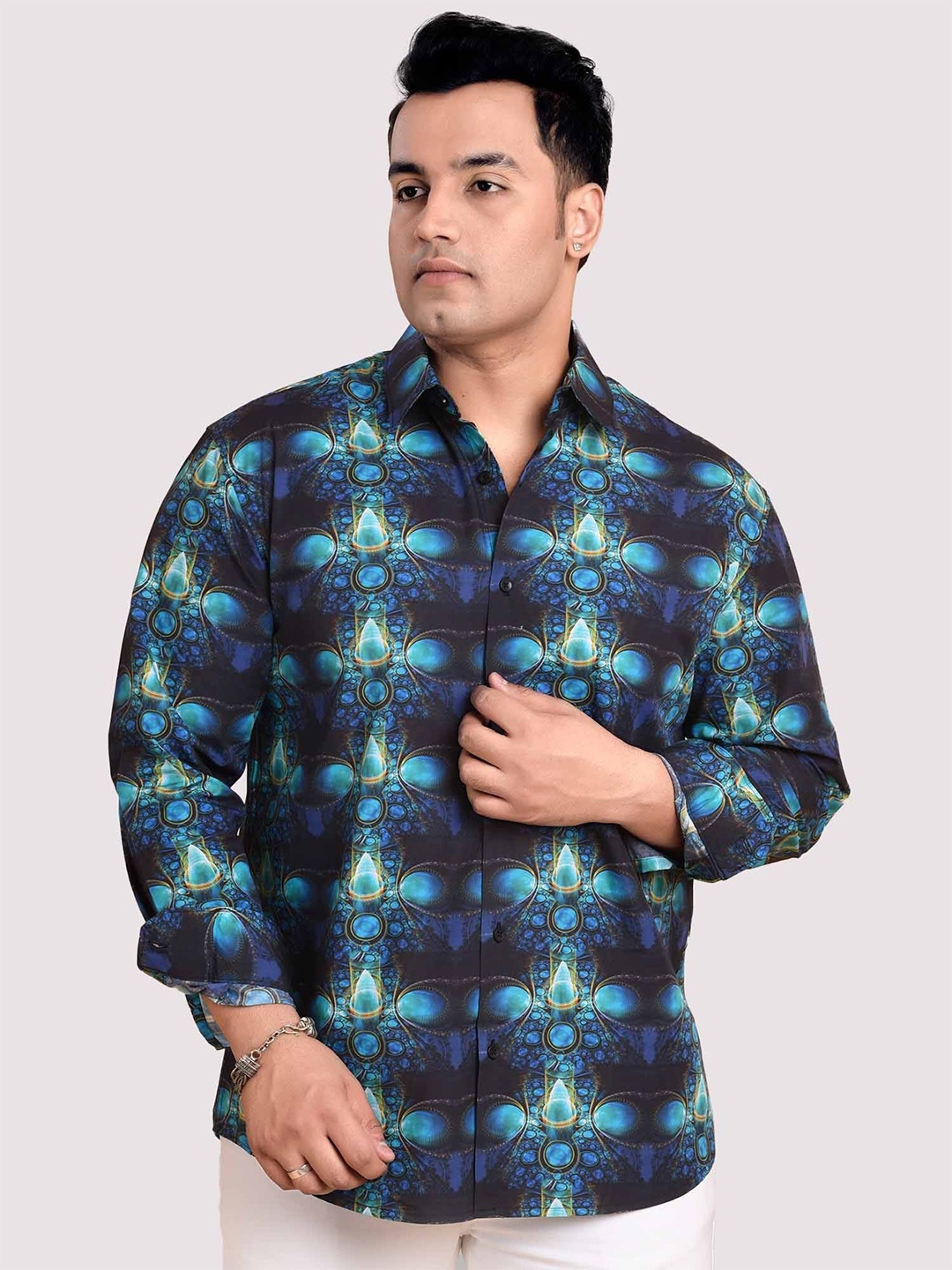 

Guniaa Men Plus Size Classic Fit Spread Collar Abstract Printed Cotton Casual Shirt, Black