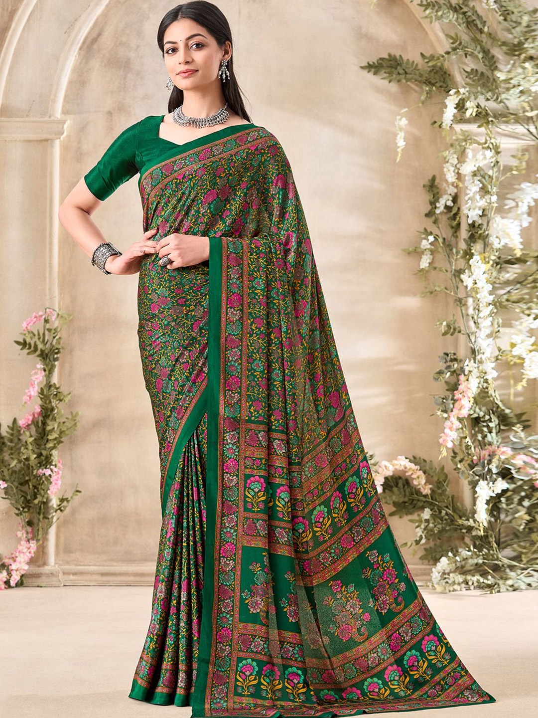 

LeeliPeeri Designer Floral Poly Crepe Saree, Green