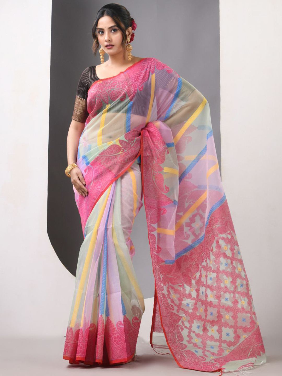 

Charukriti Ethnic Motifs Woven Design Pure Silk Saree, White