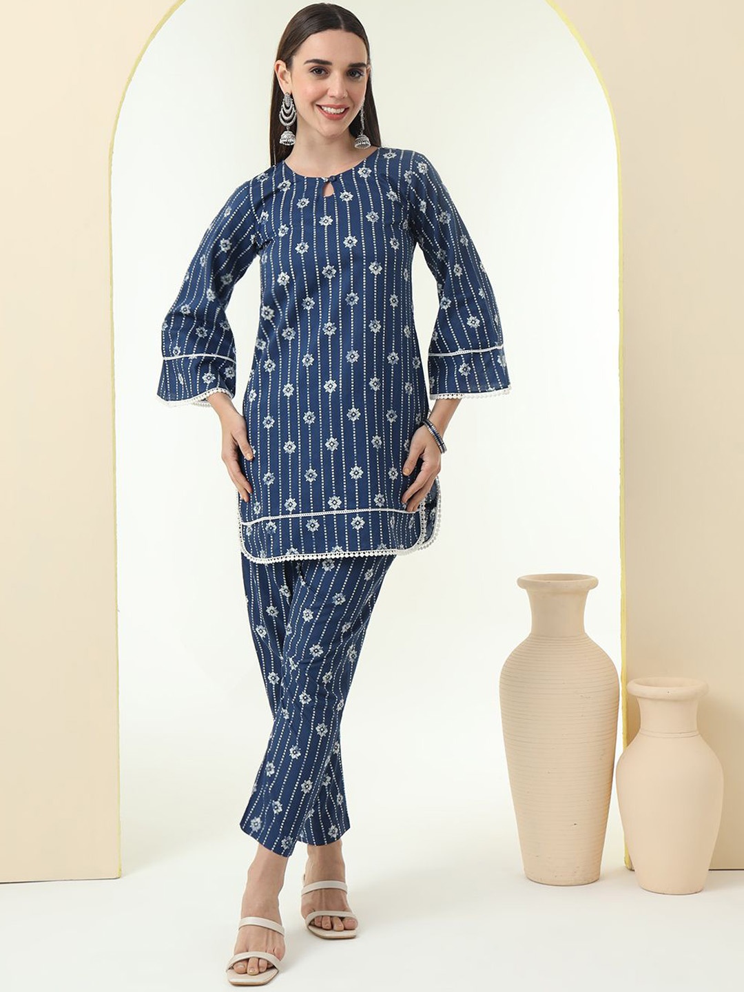 

Tissu Floral Printed Pure Cotton Tunic With Trousers Co-Ords, Navy blue