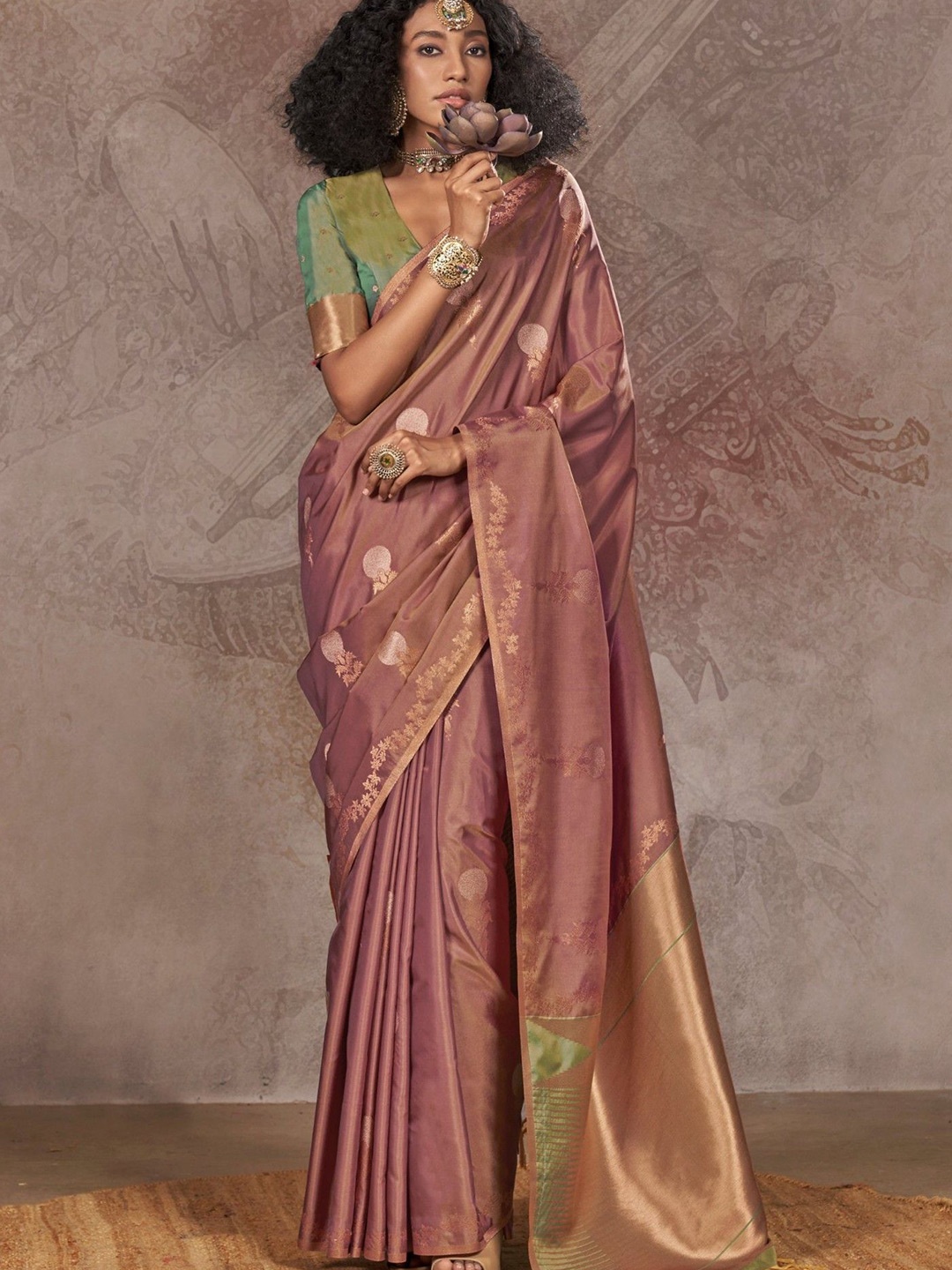 

MySilkLove Caramel Brown Two Tone Banarasi Handloom Saree