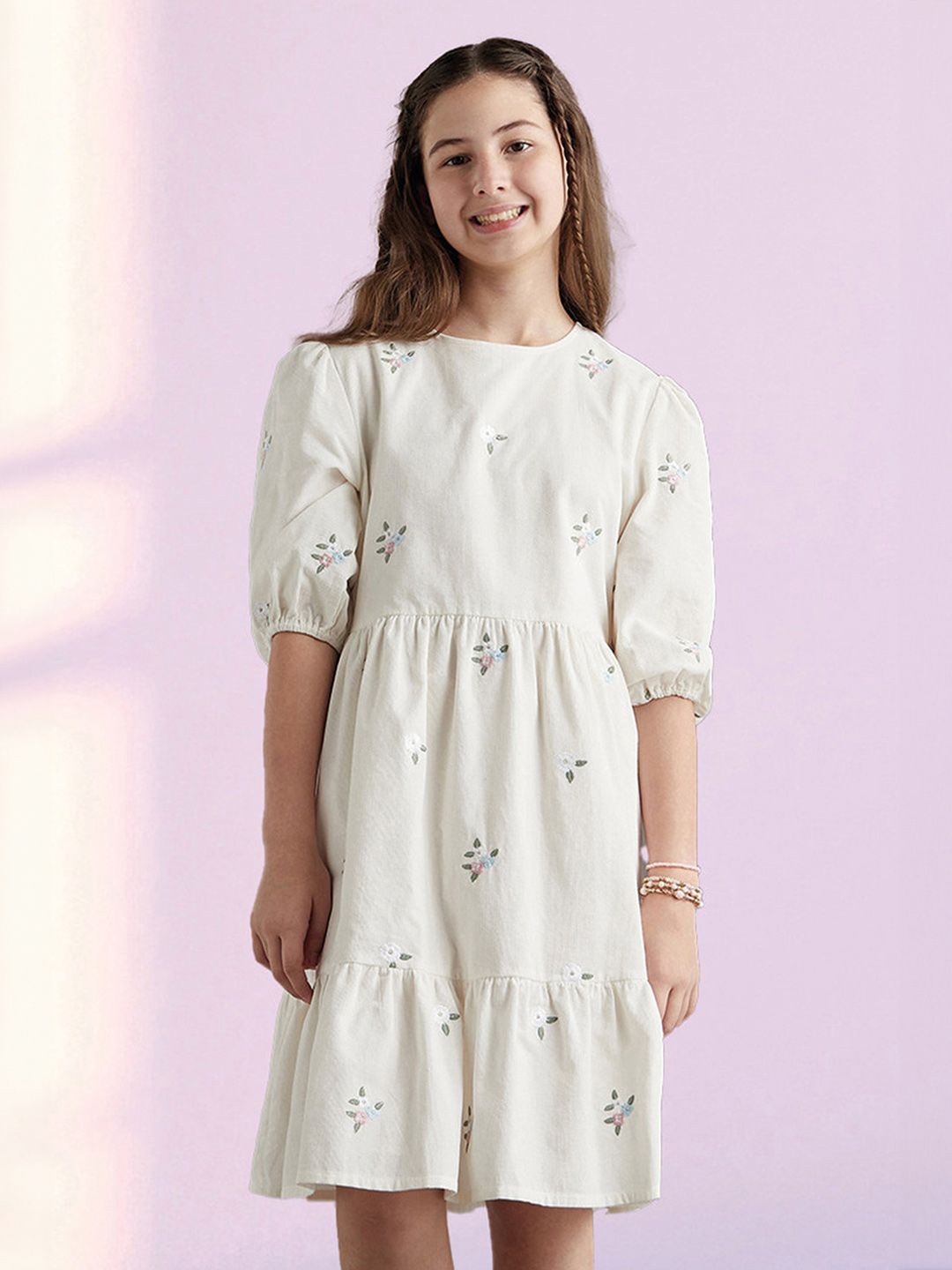 

max Girls Floral Embroidered Pure Cotton Fit & Flare Knee Length Dress, White