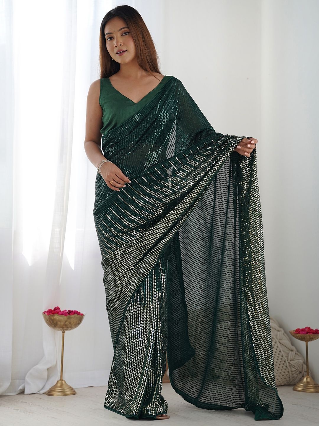 

LeeliPeeri Designer Embellished Sequinned Saree, Green