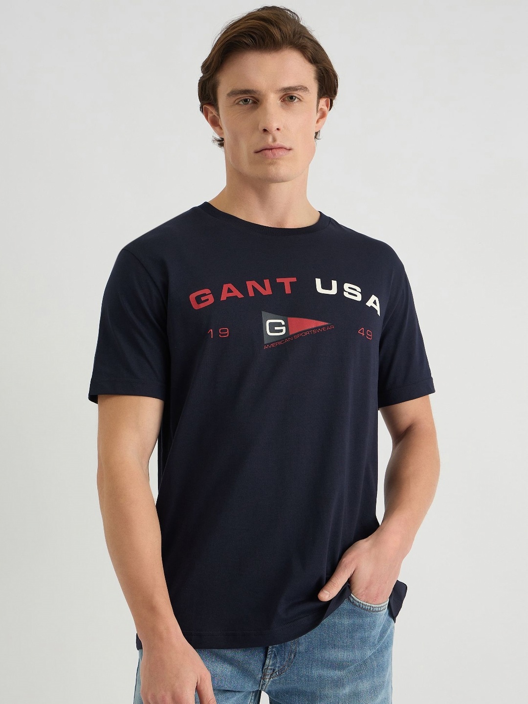 

GANT Men Typography Printed Round Neck Cotton T-shirt, Navy blue
