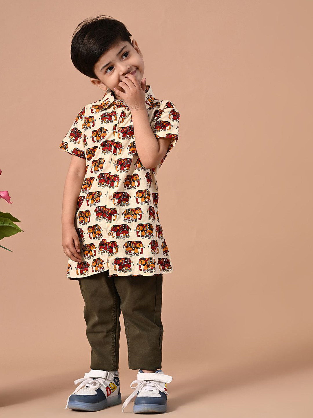 

MoMaa Boys Comfort Relaxed Fit Spread Collar Conversational Printed Cotton Casual Shirt, Cream