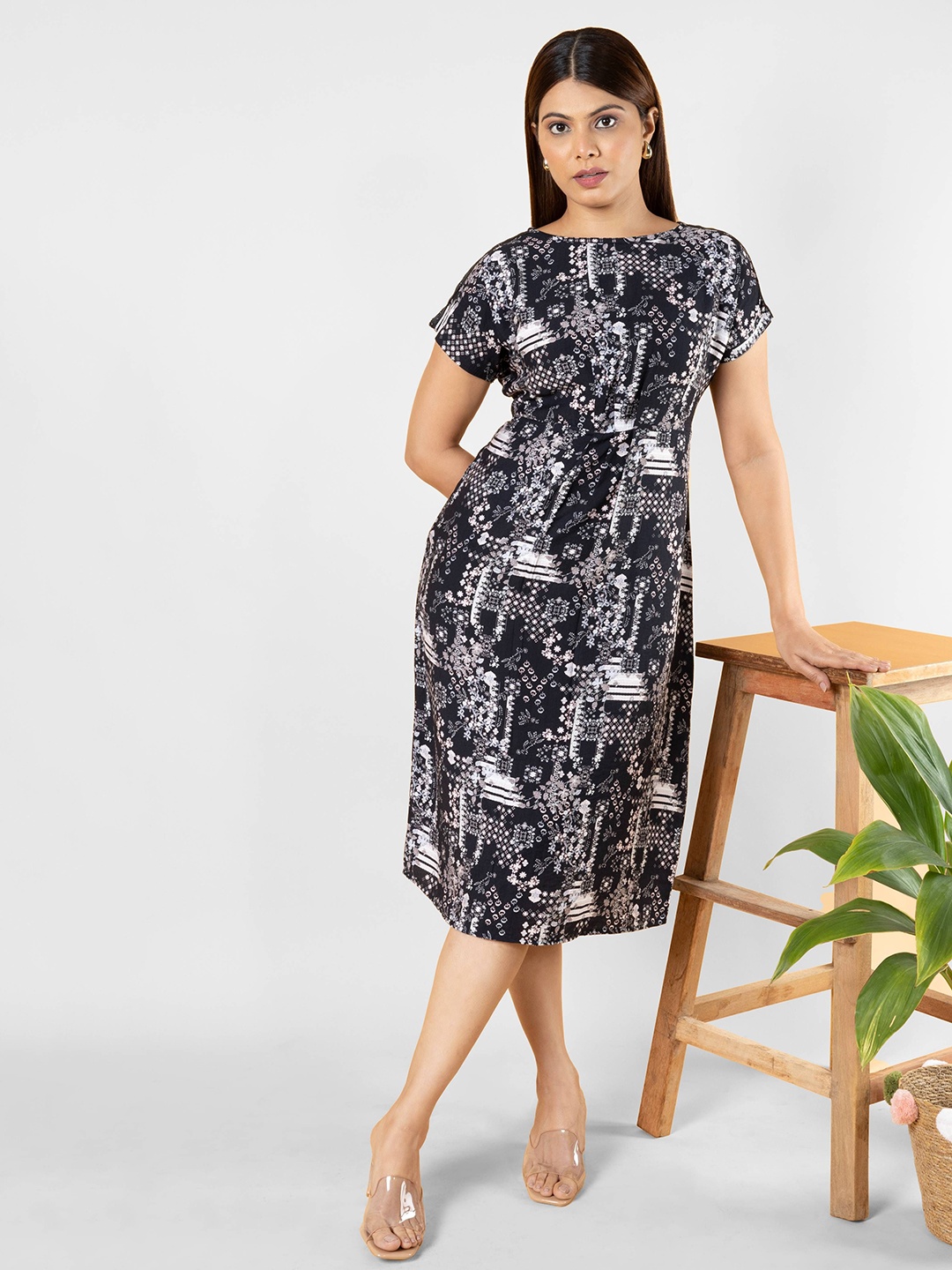 

NOT SO PINK Floral Print A-Line Midi Dress, Black