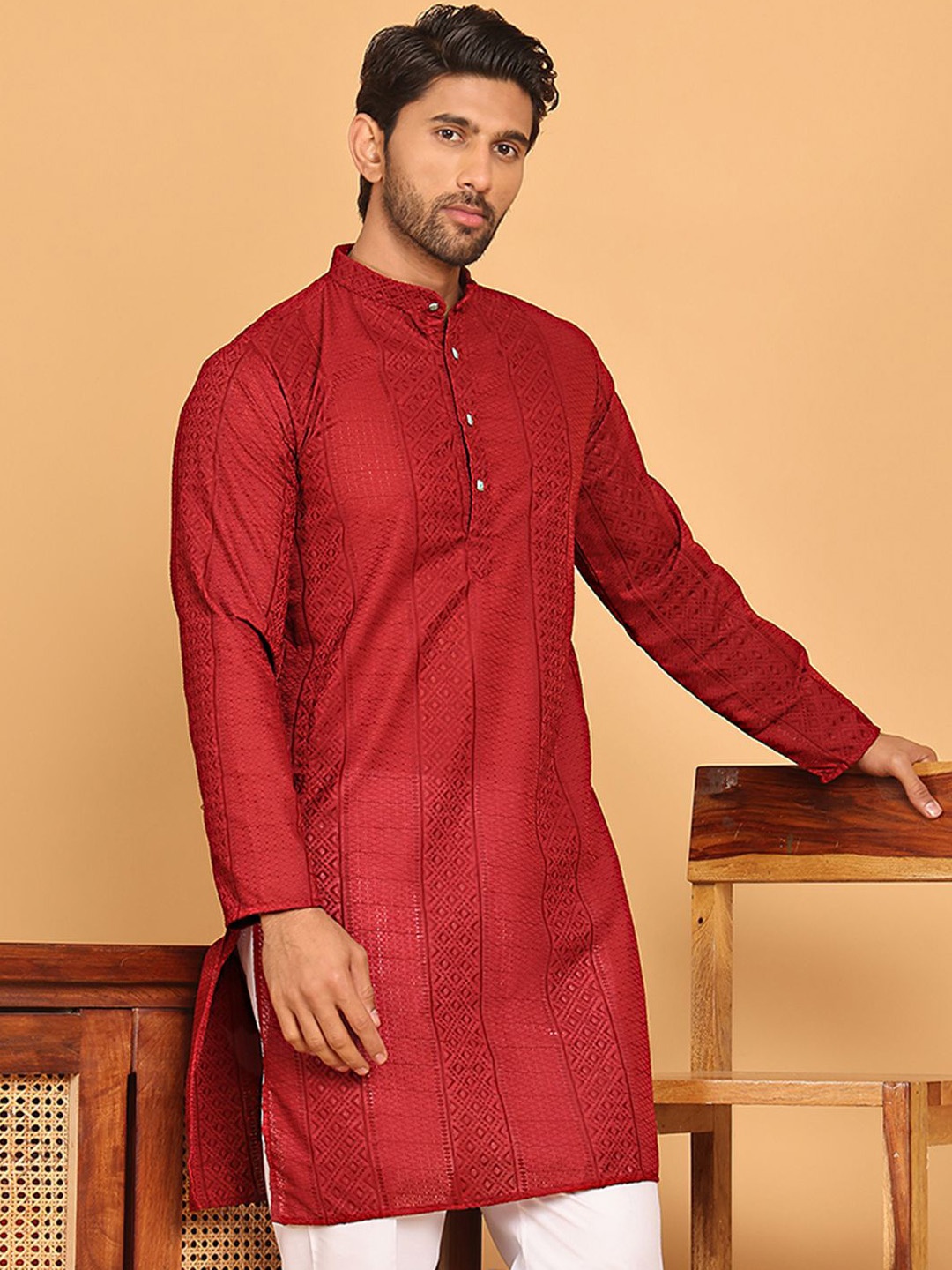 

Anouk Maroon Geometric Embroidered Sequinned Work Pure Cotton Straight Kurta