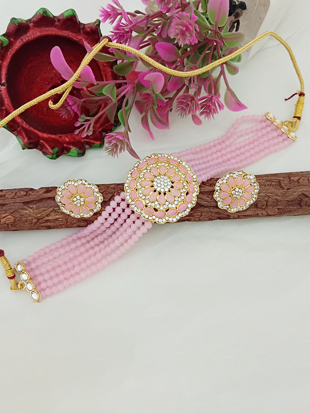 

EVY Gold-Plated Artificial Stones- studded Necklace, Pink