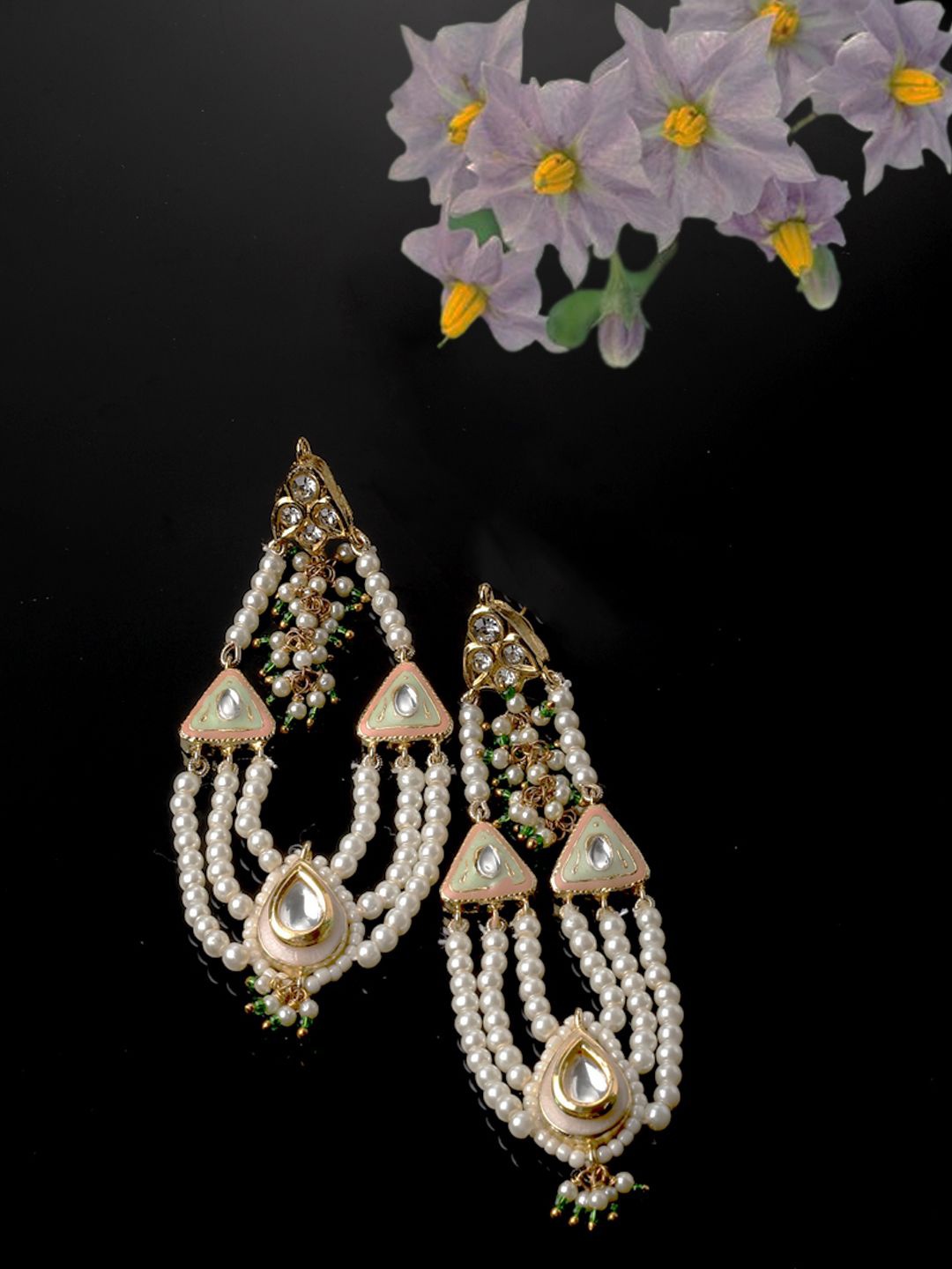 

DUGRISTYLE Gold-Plated Kundan Studded Contemporary Shaped Drop Earrings, Green