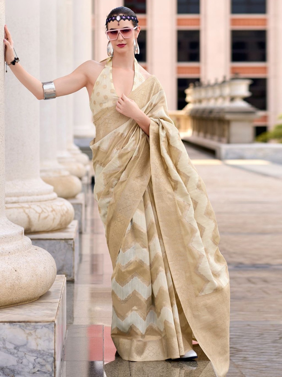 

DEVATITHI Beige Cotton Linen Silk Saree