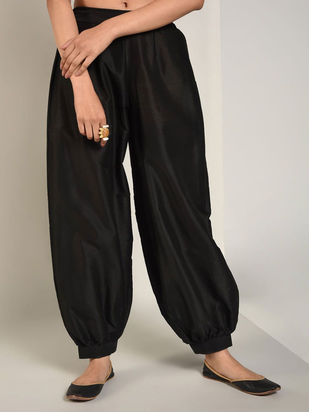 

Abhishti Women Black Banarasi Pathani Salwar