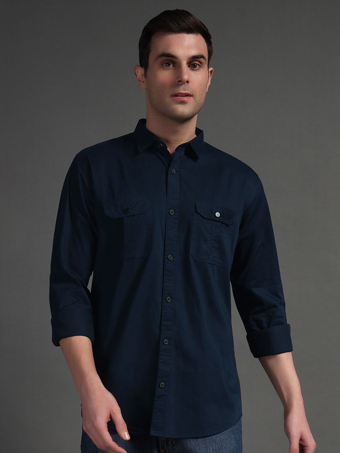 

SUI DHAGA Men India Slim Fit Spread Collar Solid Cotton Casual Shirt, Navy blue