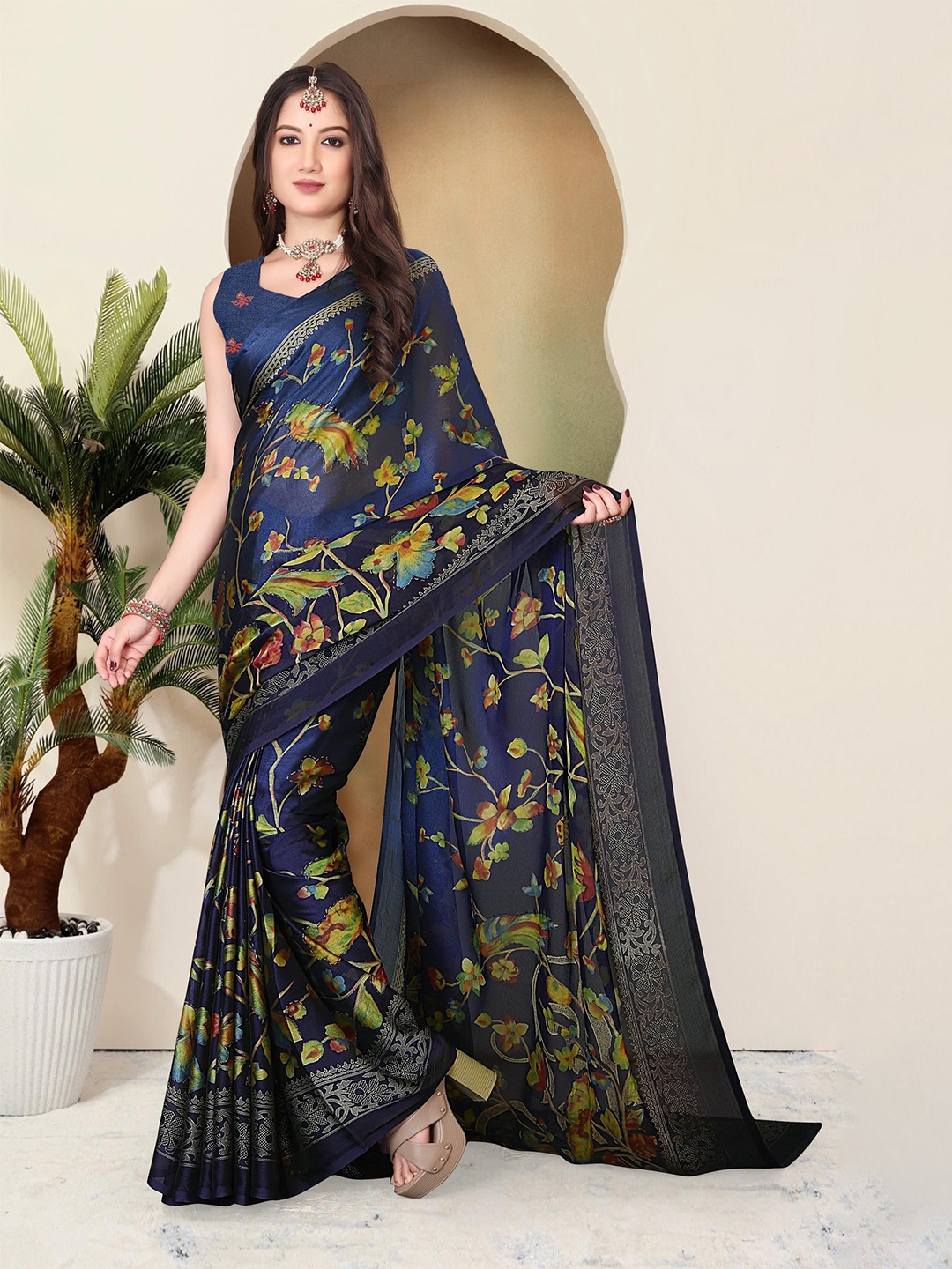 

MAGNEITTA Floral Printed Zari Pure Chiffon Saree, Navy blue