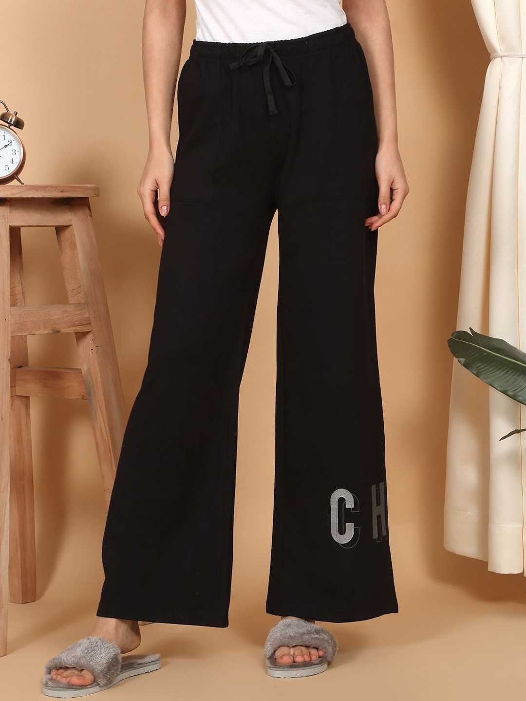

Sweet Dreams Printed Cotton Straight-Leg Lounge Pant, Black