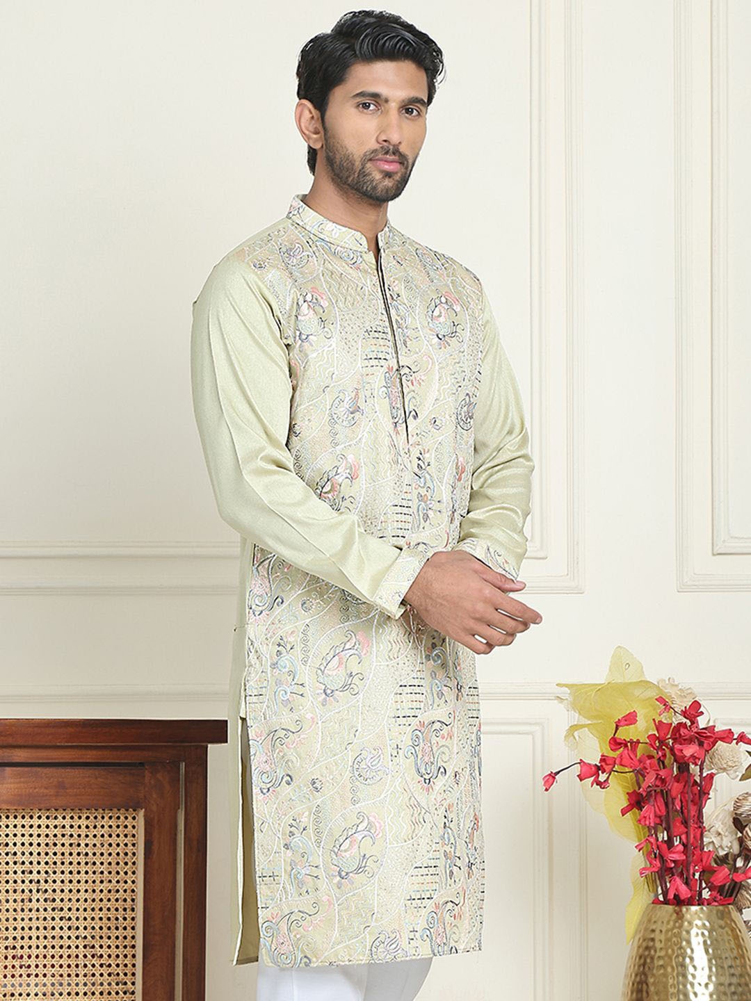 

Anouk Green Floral Embroidered Thread Work Mandarin Collar Silk Kurta