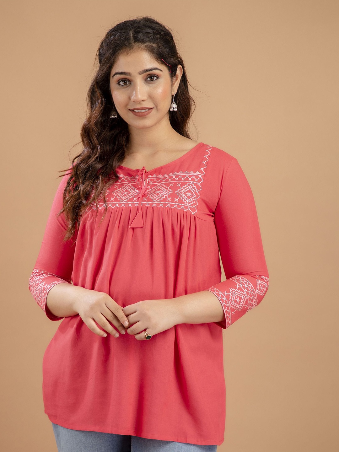 

AVAYAYAT Women Solid Keyhole Neck Top, Pink