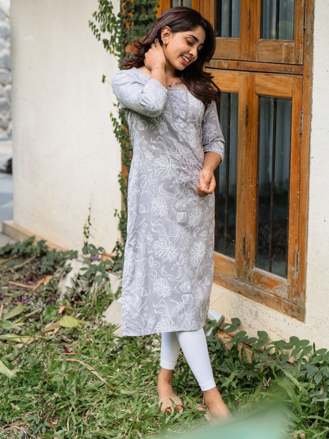 

HAY Floral Printed Straight Kurta, Grey