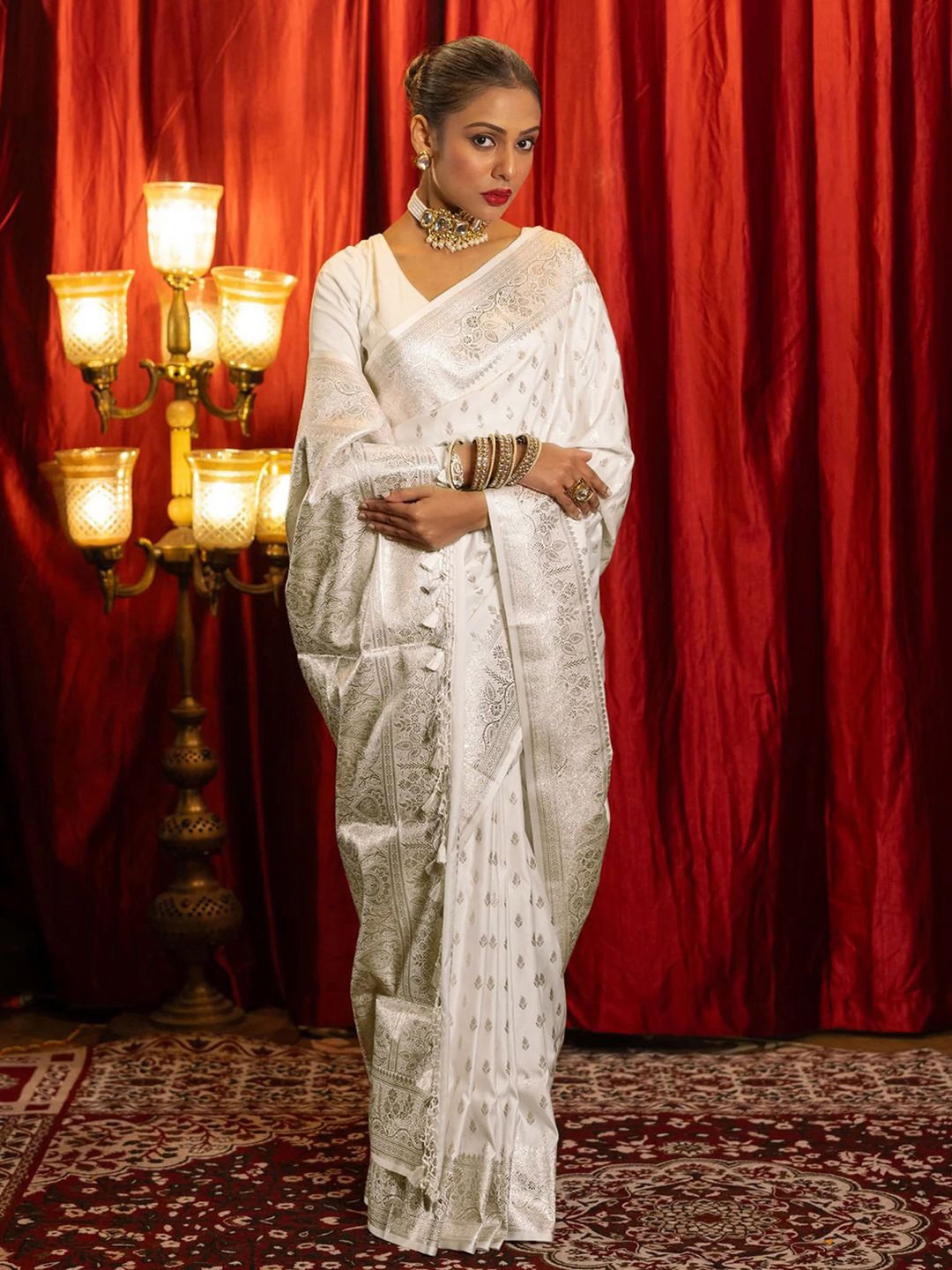 

Mitera Woven Design Zari Pure Silk Banarasi Saree, White