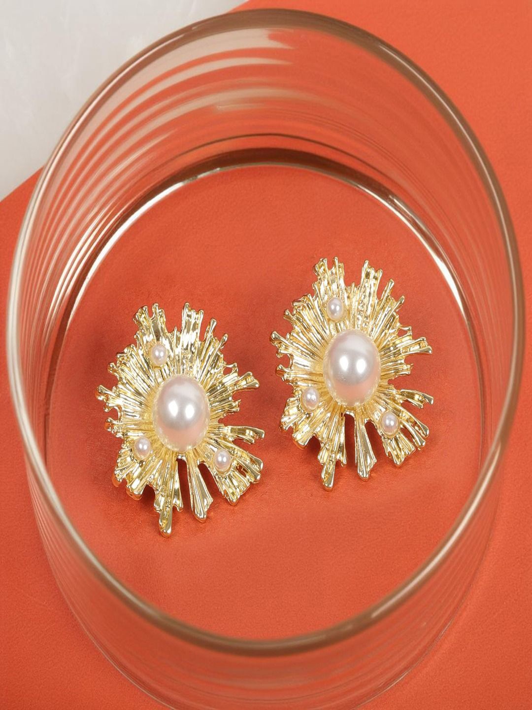 

DressBerry Contemporary Drop Earrings, Gold