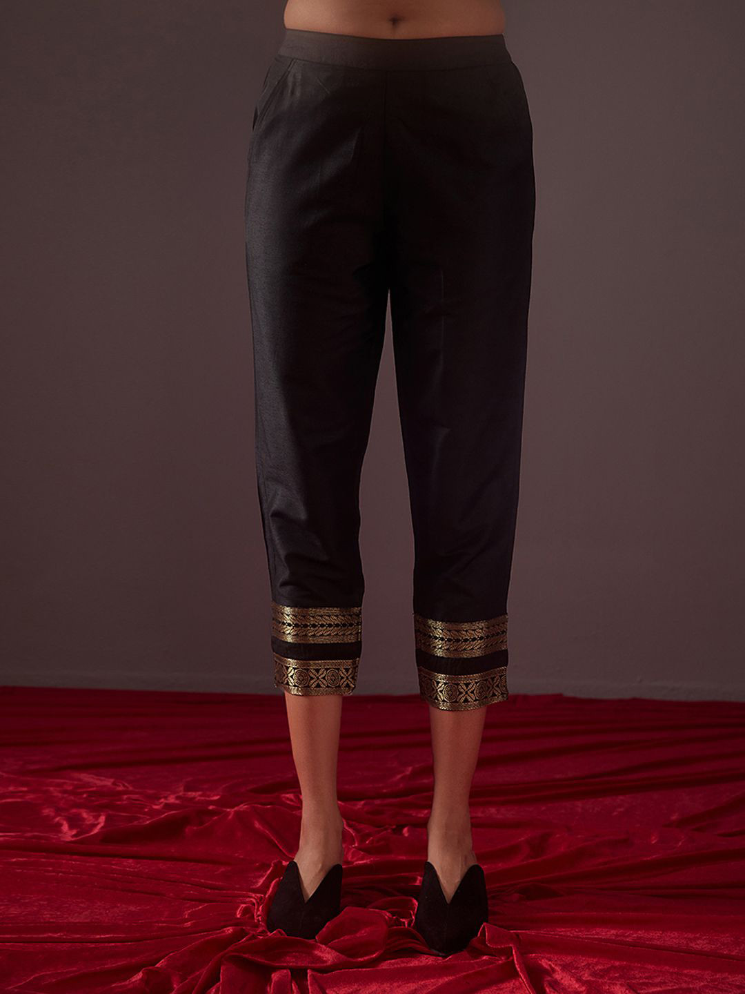 

Abhishti Women Pegged Pants with Banarasi Zari Border-Metallic Black