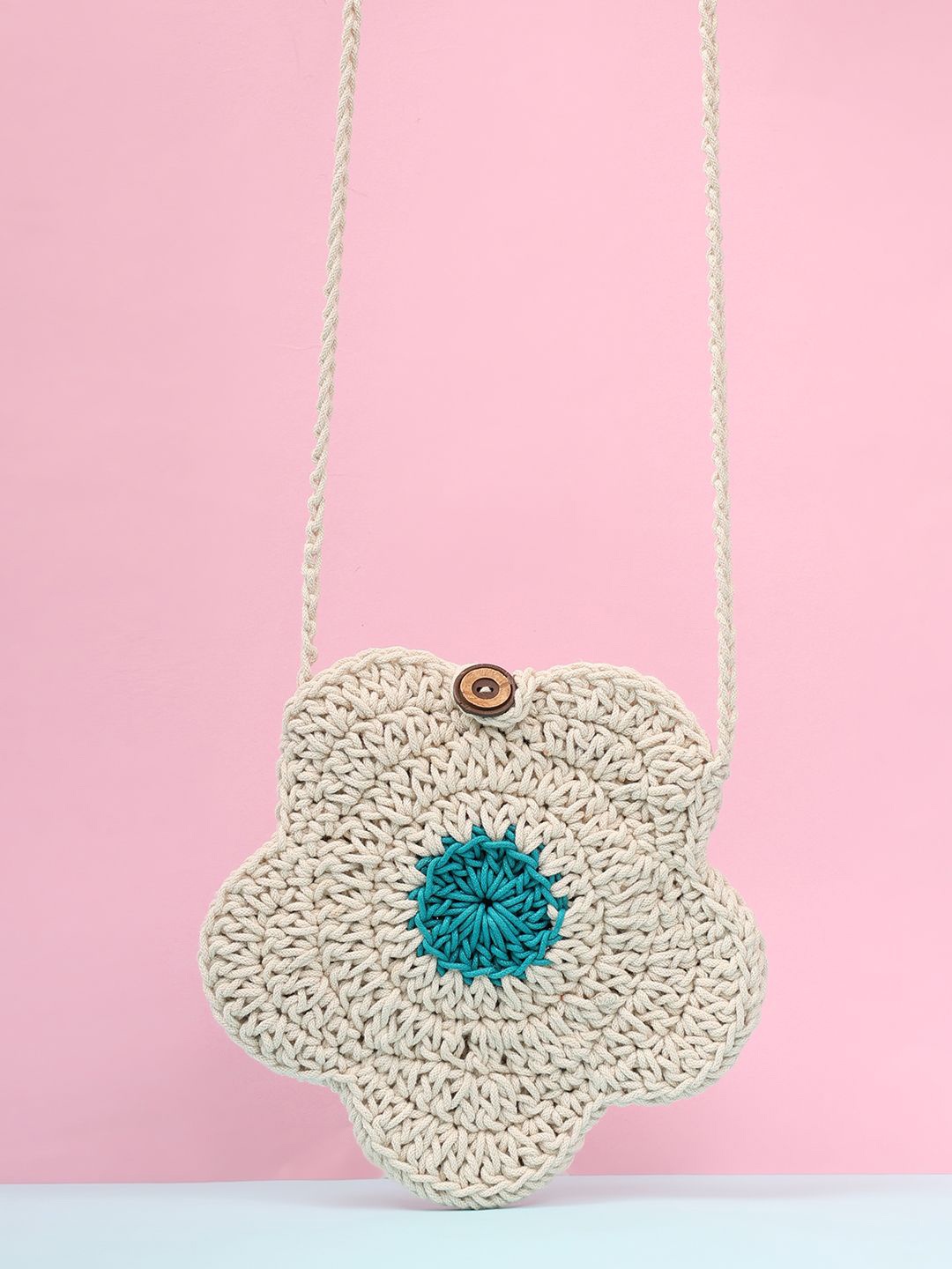 

ITIHASIKALA Girls Textured Crossbody Cotton Sling Bag, Off white