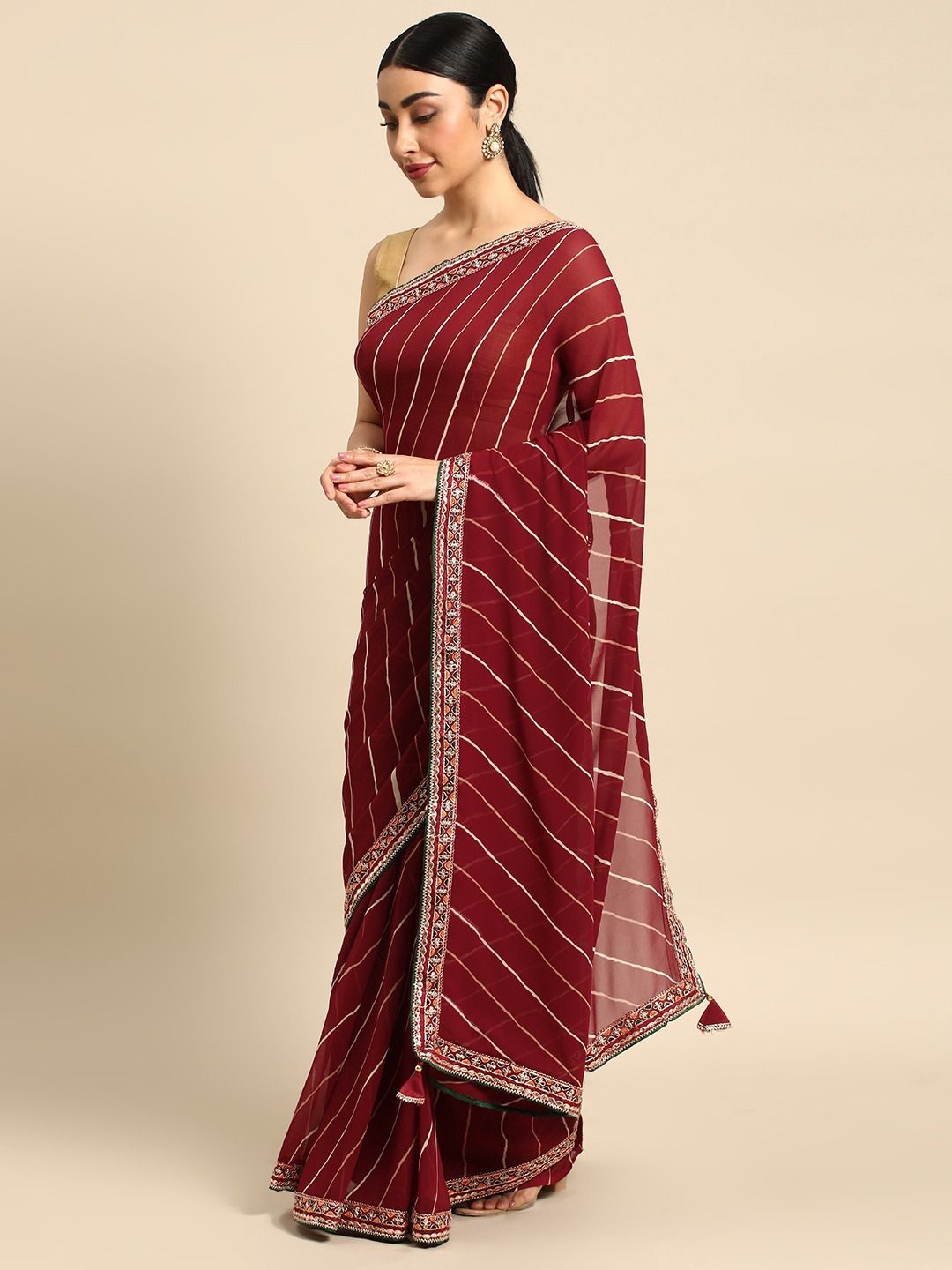 

DIVASTRI Leheriya Gotta Patti Poly Chiffon Leheriya Saree, Maroon