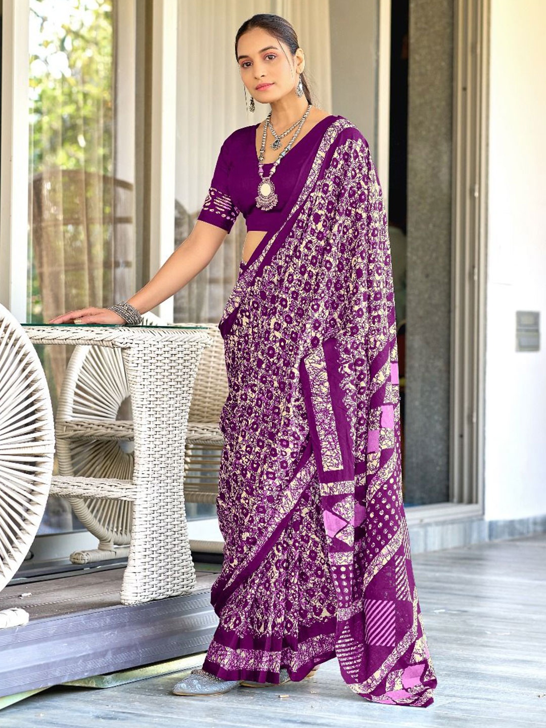 

Anouk Pure Cotton Ready to Wear Block Print Saree, Purple