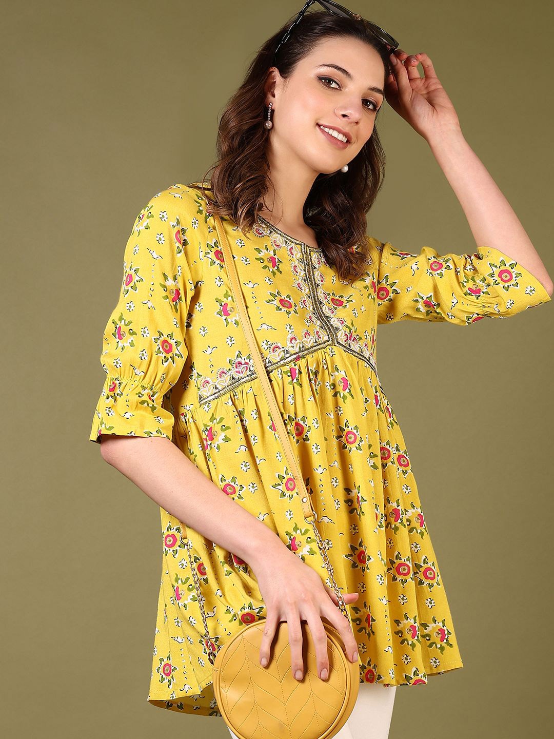 

V-Mart Women Floral Printed Kurti, Mustard
