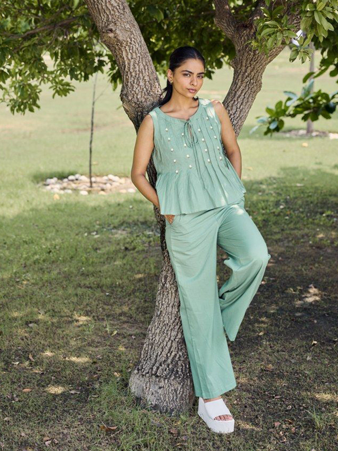 

Sencei Embroidered Tie-Up Neck Pure Cotton Top With Trousers, Green