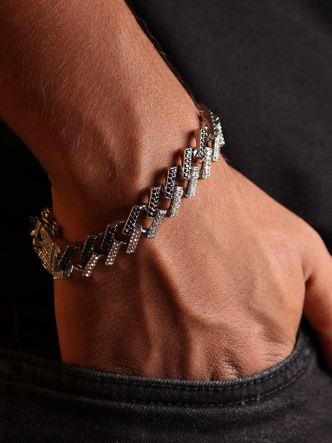 

LOCAL PITARA Men Stainless Steel Rhodium-Plated Cubic Zirconia Studded Link Bracelet, Silver