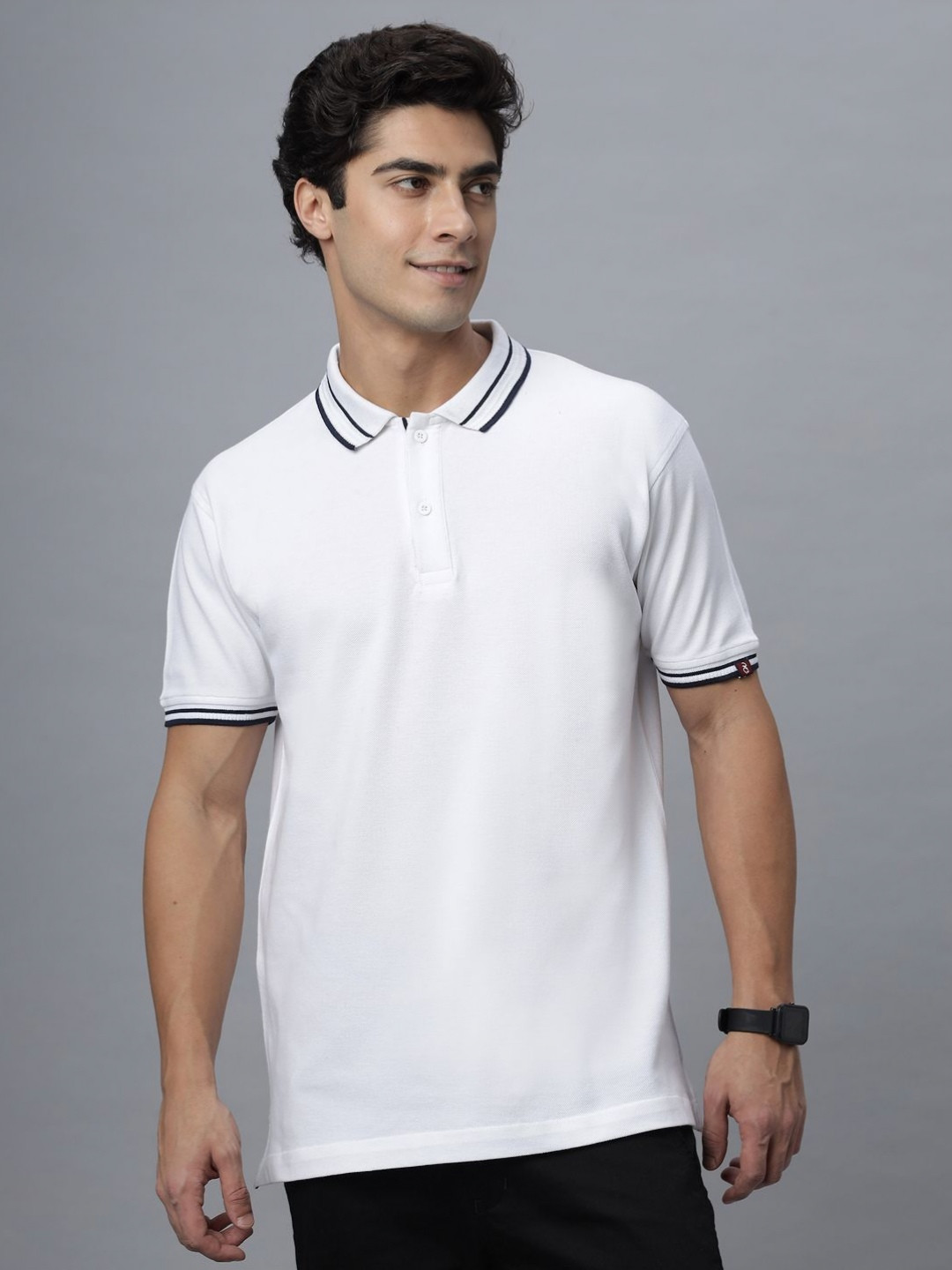 

NEON CHILLIE Men Solid Polo Collar Cotton T-shirt, White