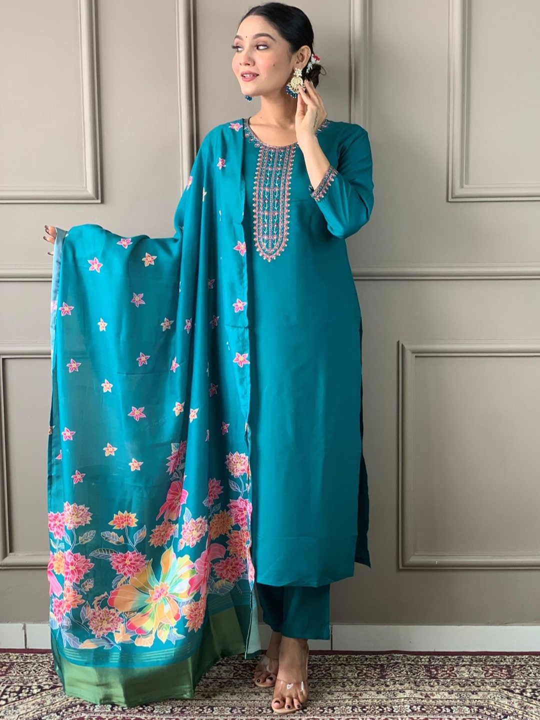 

NKV Yoke Design Round Neck Kurta With Trousers And Dupatta, Teal