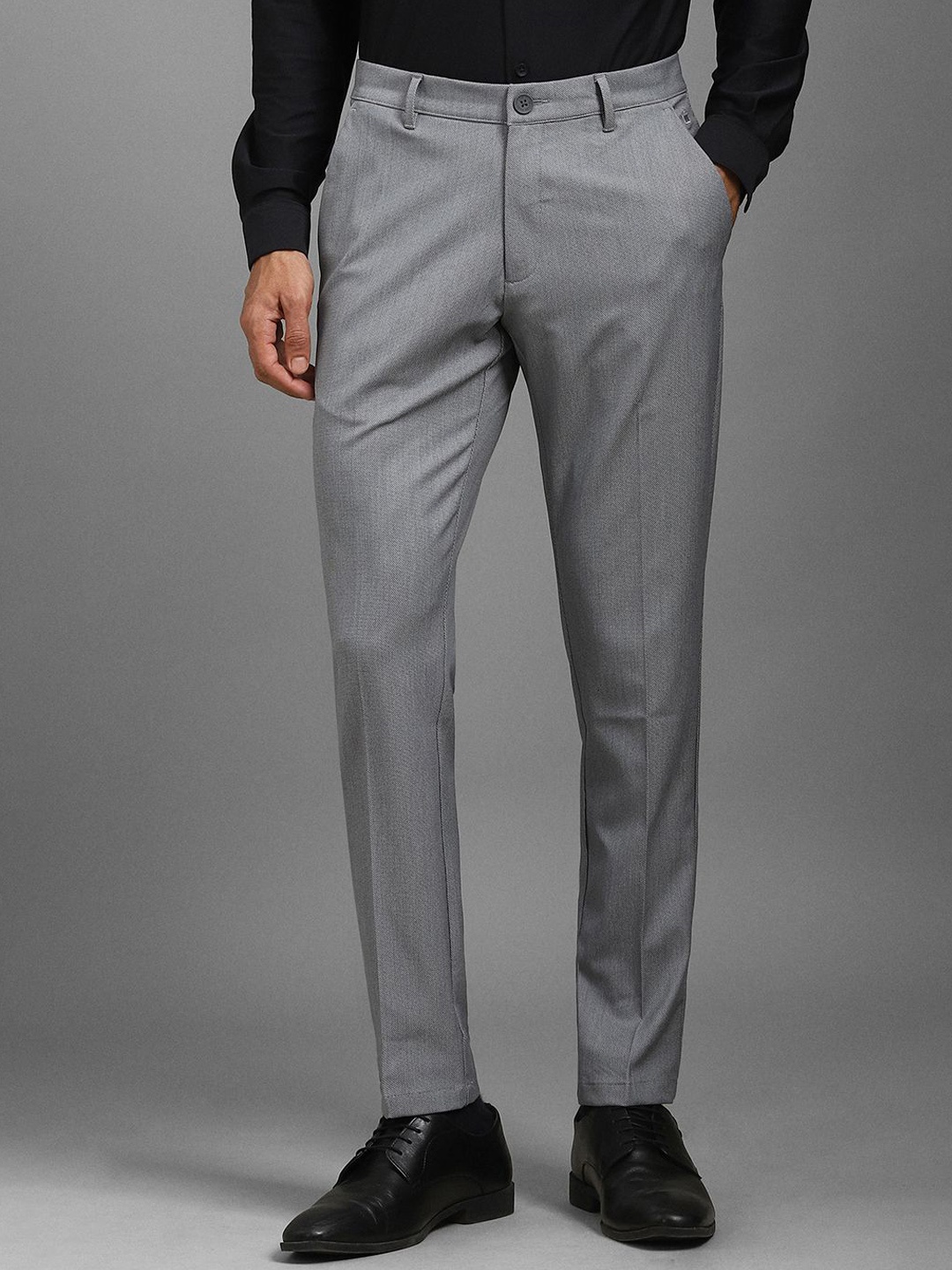 

Louis Philippe Men Slim Fit Formal Trousers, Grey