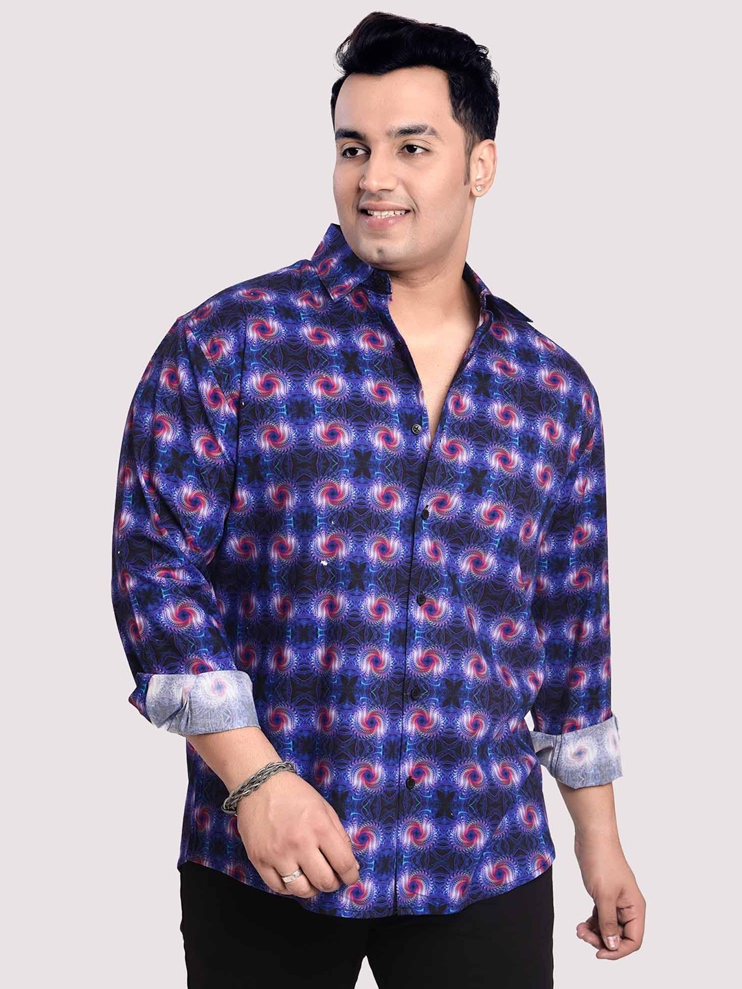 

Guniaa Men Plus Size Classic Fit Spread Collar Abstract Printed Cotton Casual Shirt, Black