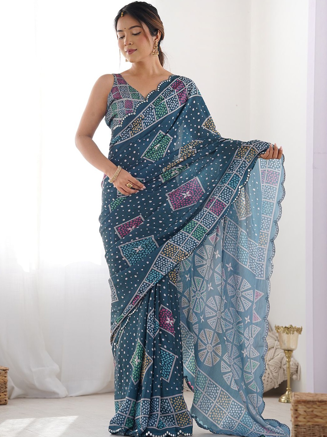 

LeeliPeeri Designer Mirror Work Poly Chiffon Saree, Teal