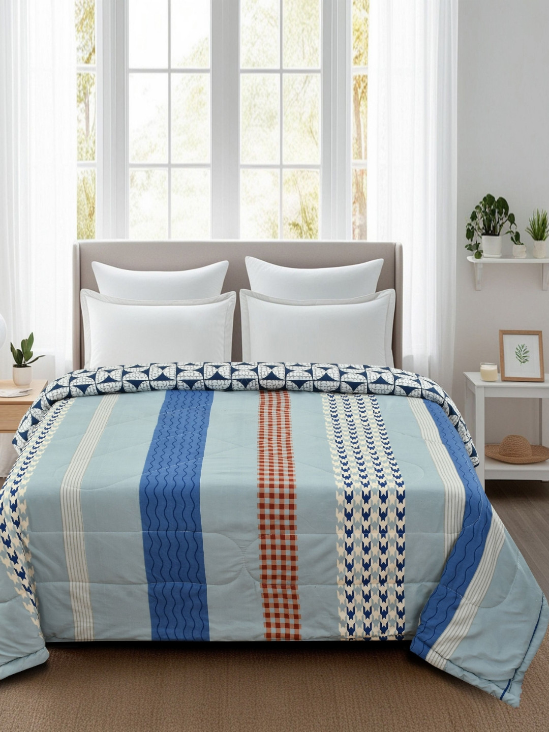 

THE little BIG STORE Blue Printed Cotton 500 GSM AC Room Double King Bed Comforter