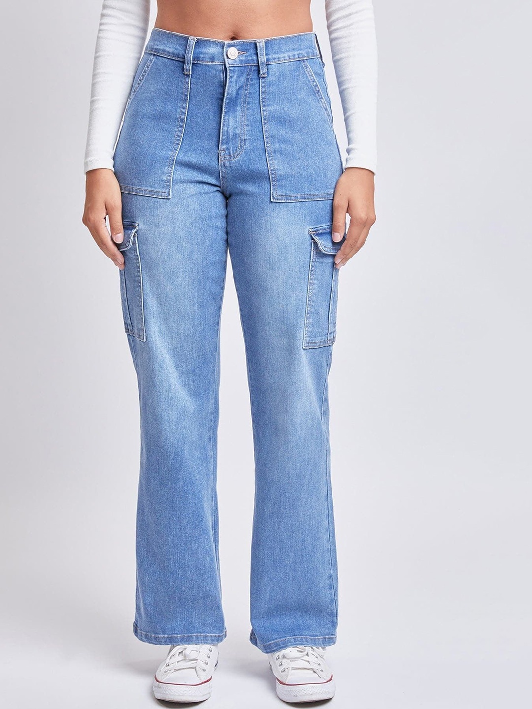 

FNOCKS Women Ultra Straight Fit Mid-Rise Denim Cargos, Blue