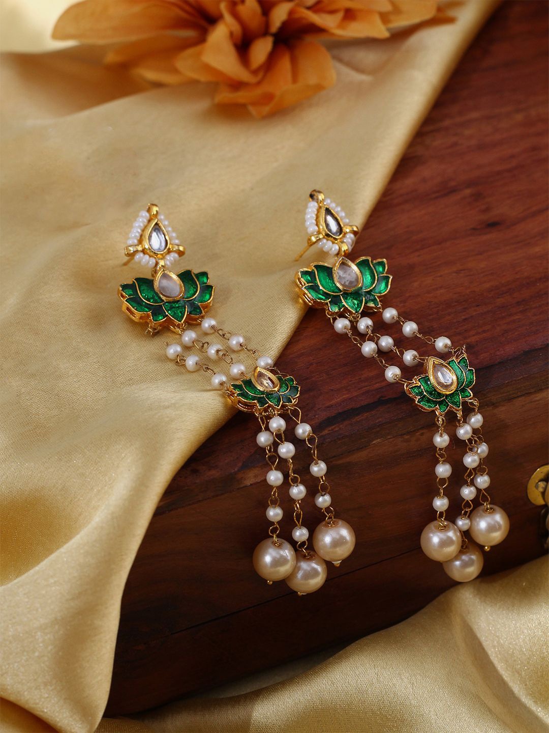 

DUGRISTYLE Gold-Plated Kundan-Studded Floral Drop Earrings