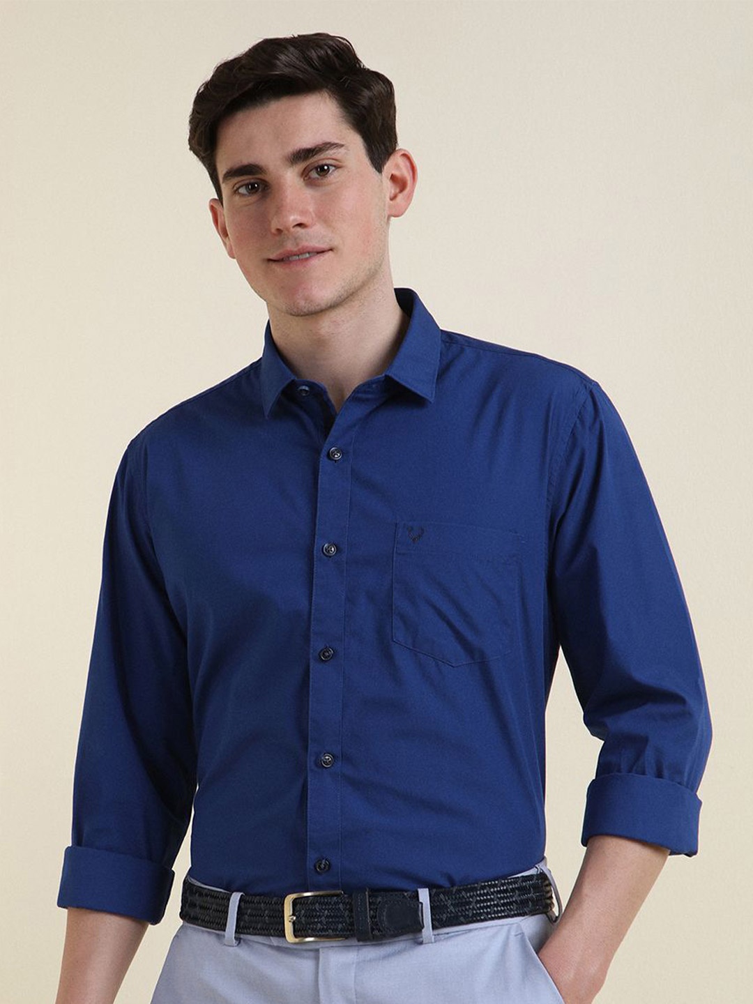 

Allen Solly Men Spread Collar Solid Cotton Formal Shirt, Blue
