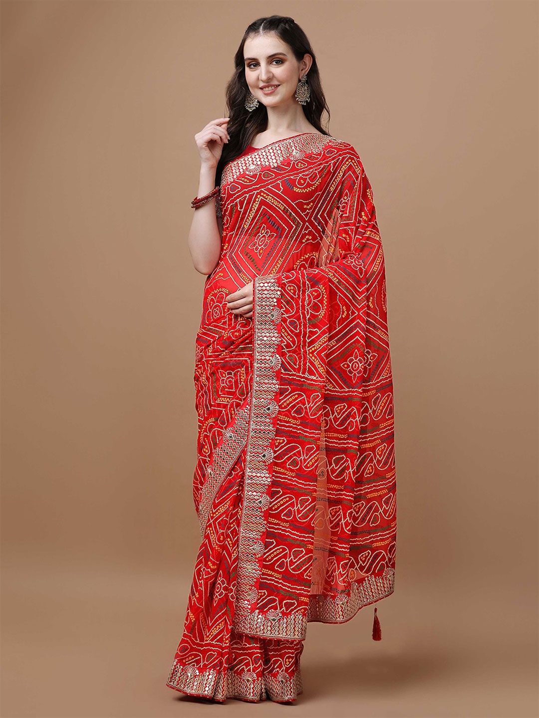 

DIVASTRI Bandhani Poly Georgette Bandhani Saree, Red