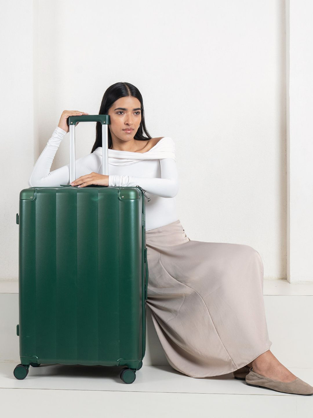 

Assembly Iris Textured Hard-Sided Trolley Bag, Green