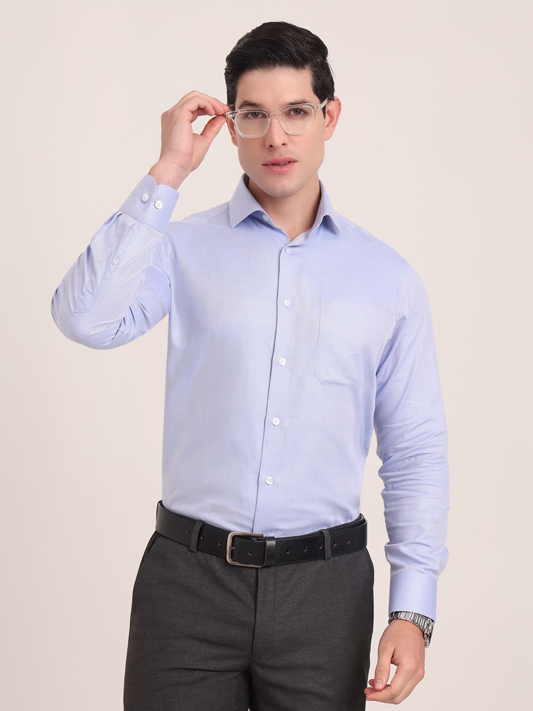 

METAL Men Slim Fit Spread Collar Solid Cotton Formal Shirt, Blue