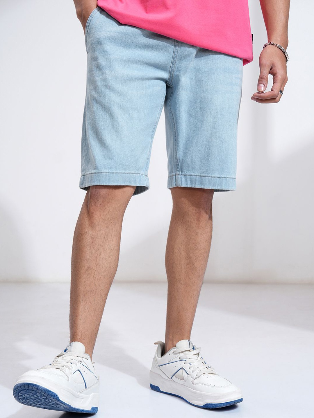

HIGHLANDER Men Midi Rise Jogger Fit Cotton Shorts, Blue